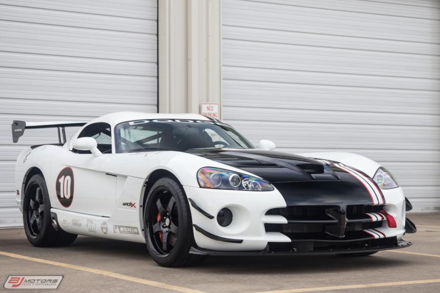  Dodge Viper SRT10 ACR-X (002) 2010 года  (фото 1 из 52)